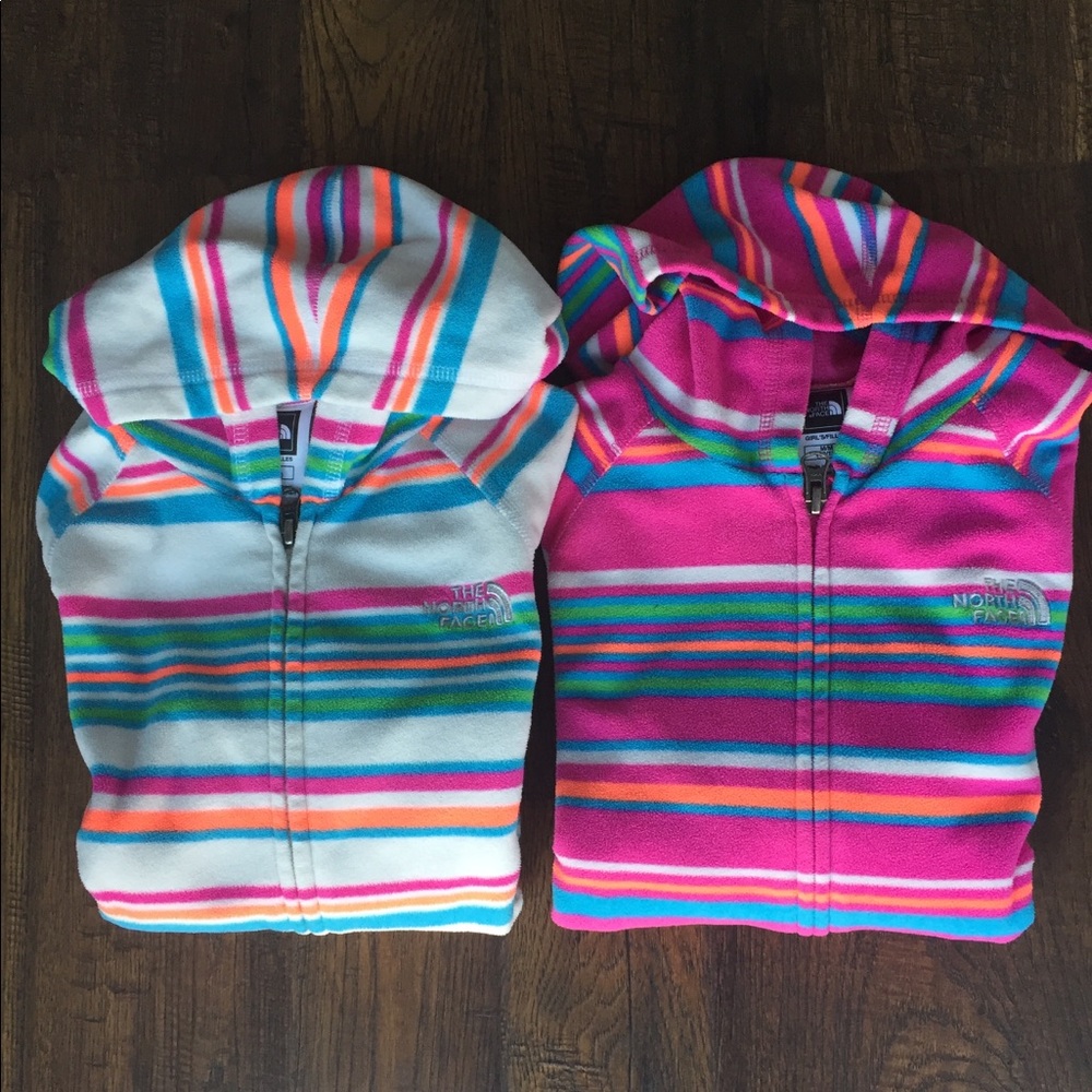 Two THE NORTH FACE fleece hoddies girl